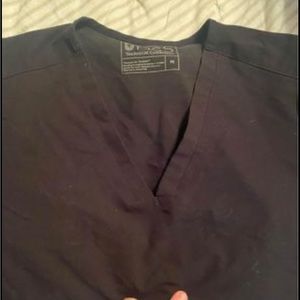 FIGS black 3 pocket scrub top and kade cargo pant